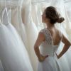 Элегантность без компромиссов: искусство выбора доступного свадебного платья